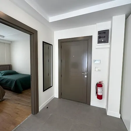 Su Apartment *