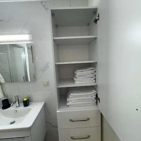 Apartment Su Side